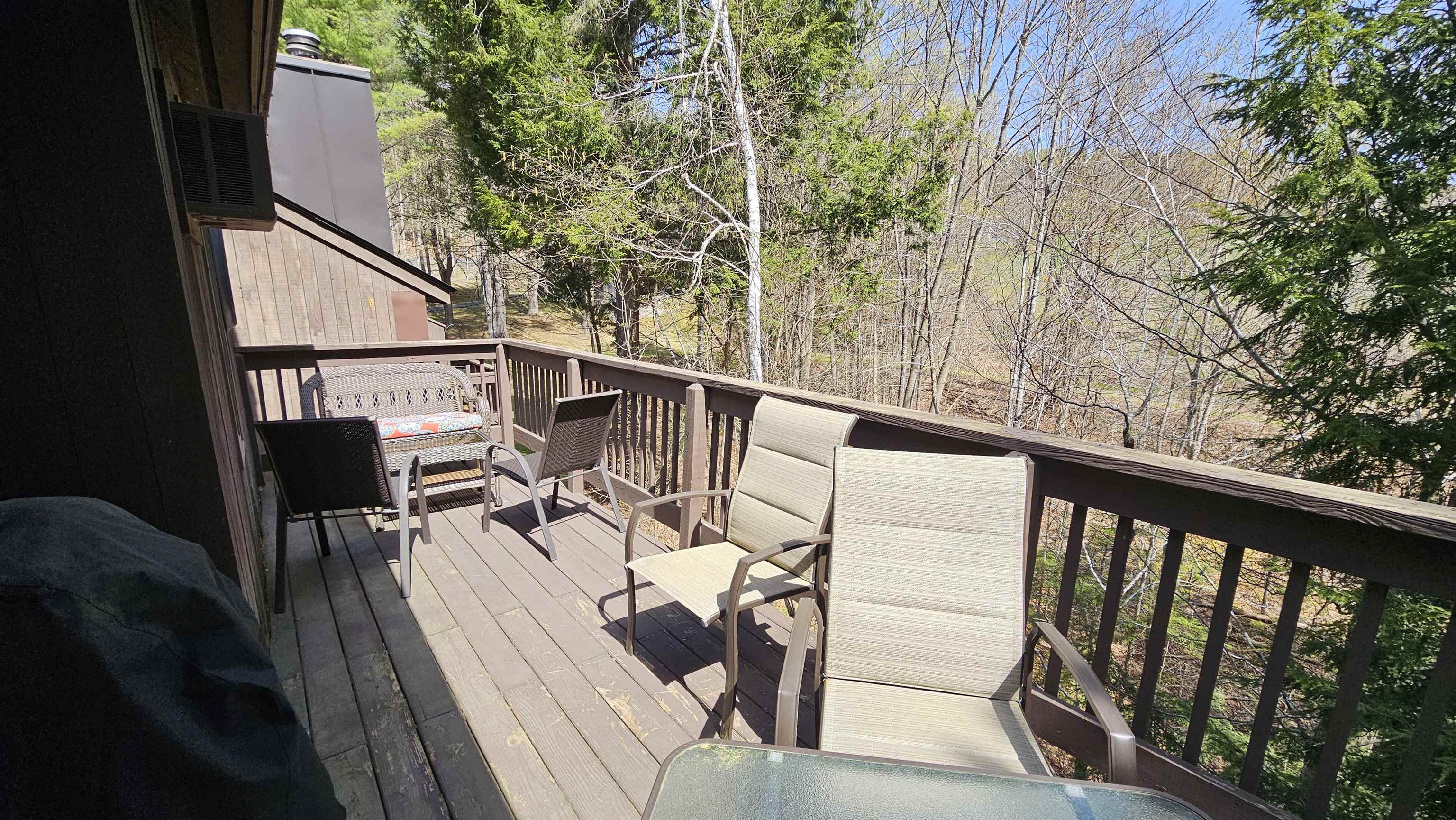 383 Old Quechee Road, Unit 8B Hartford, VT 05059 - Photo 5 of 29 Gallery Image 5