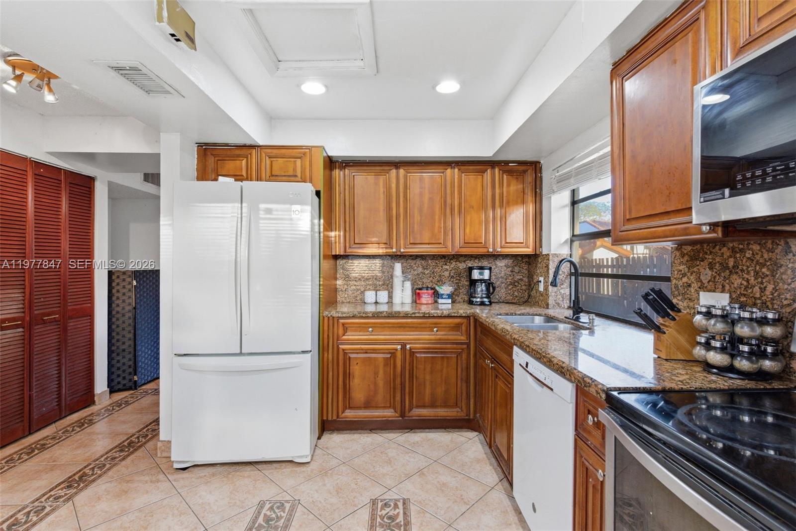 13253 Southwest 110th Terrace, Unit 191 Miami, FL 33186 - Photo 7 of 27