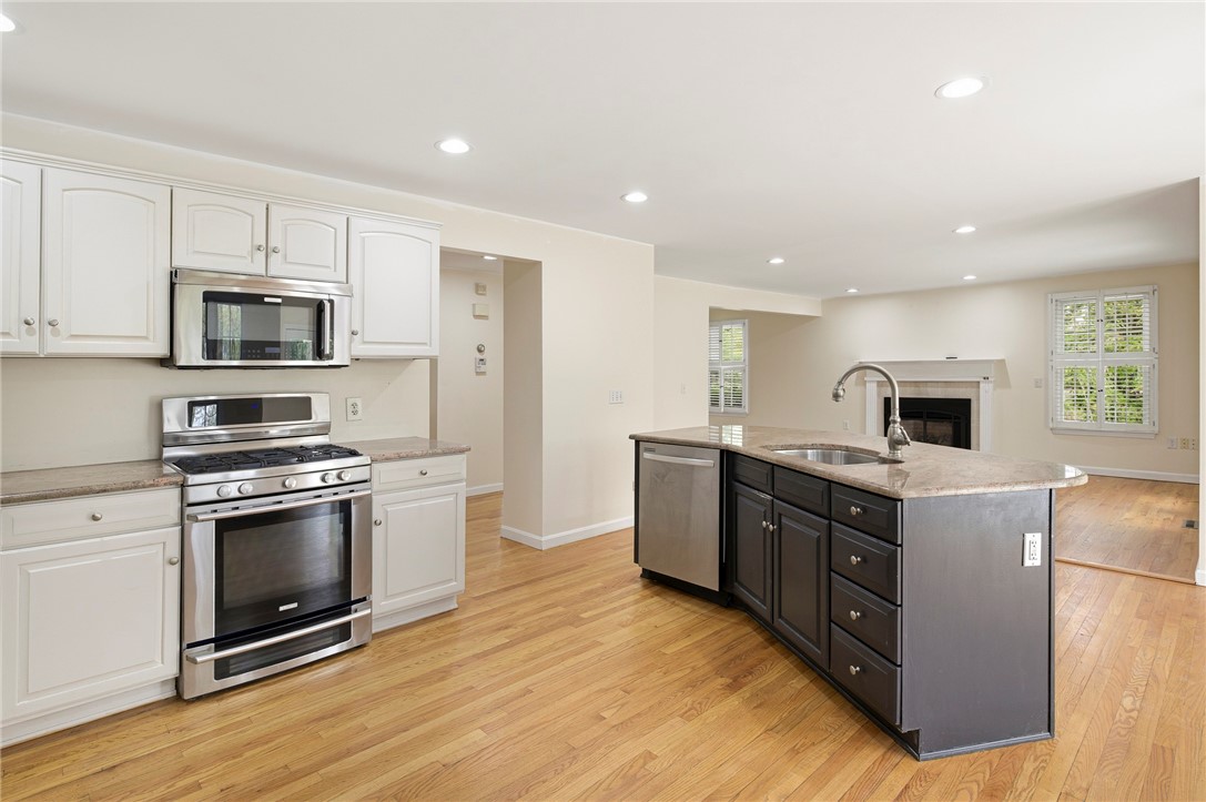 30 Wicklow Road Westerly, RI 02891 - Photo 28 of 49