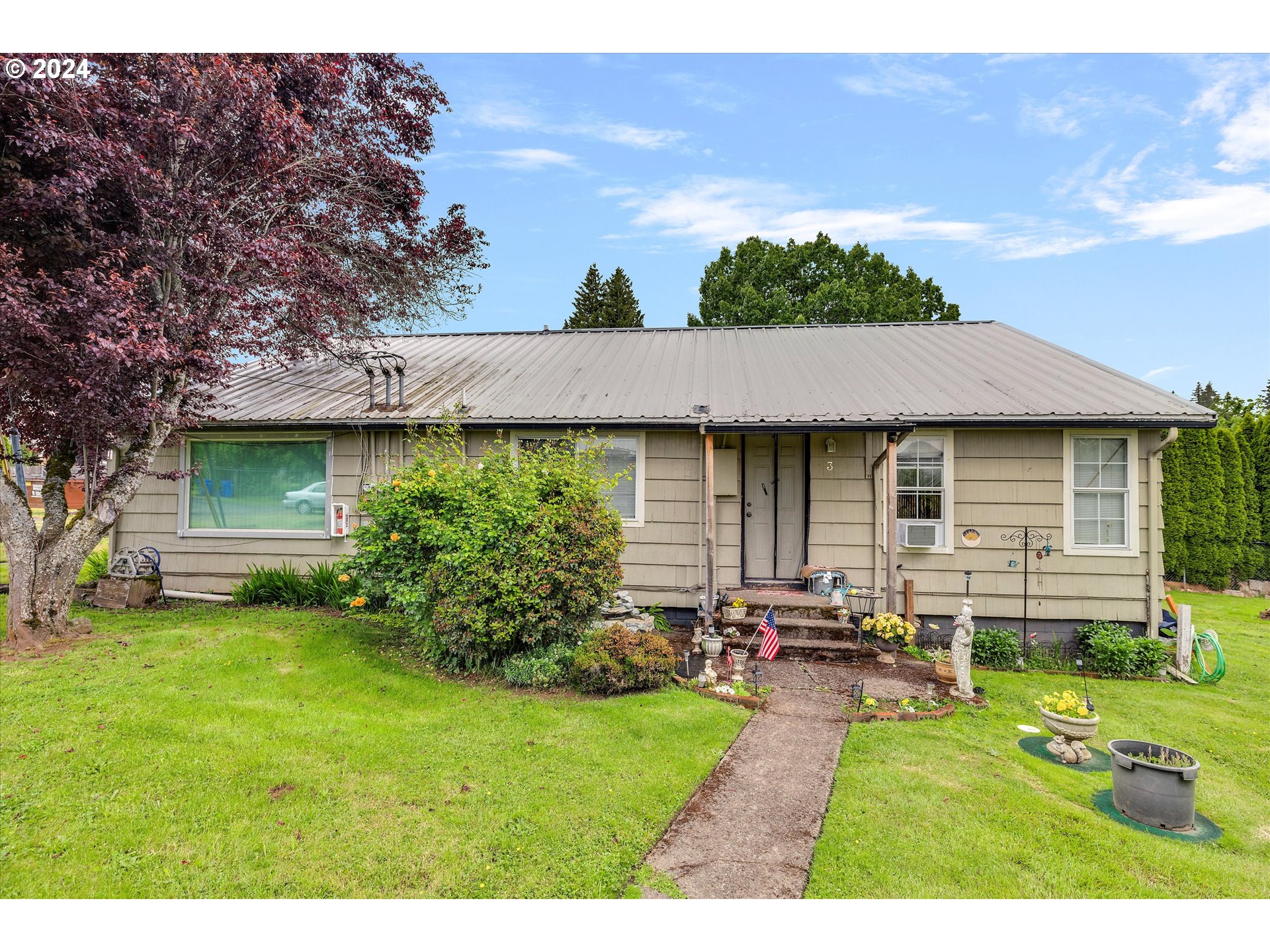 30021 Southeast Orient Drive Gresham, OR 97080 - Photo 13 of 27 a view of a yard in front of house