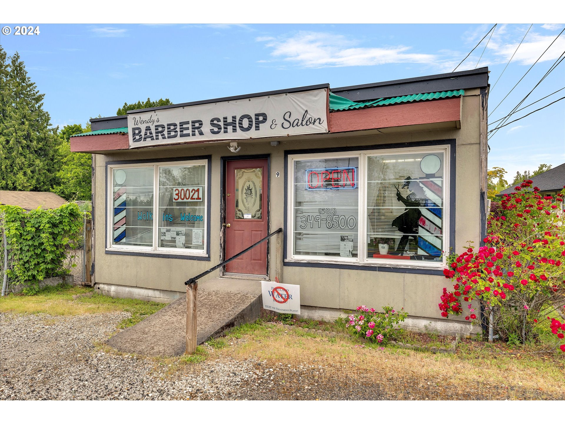 30021 Southeast Orient Drive Gresham, OR 97080 - Photo 2 of 27 a view of a brick building with a outdoor space