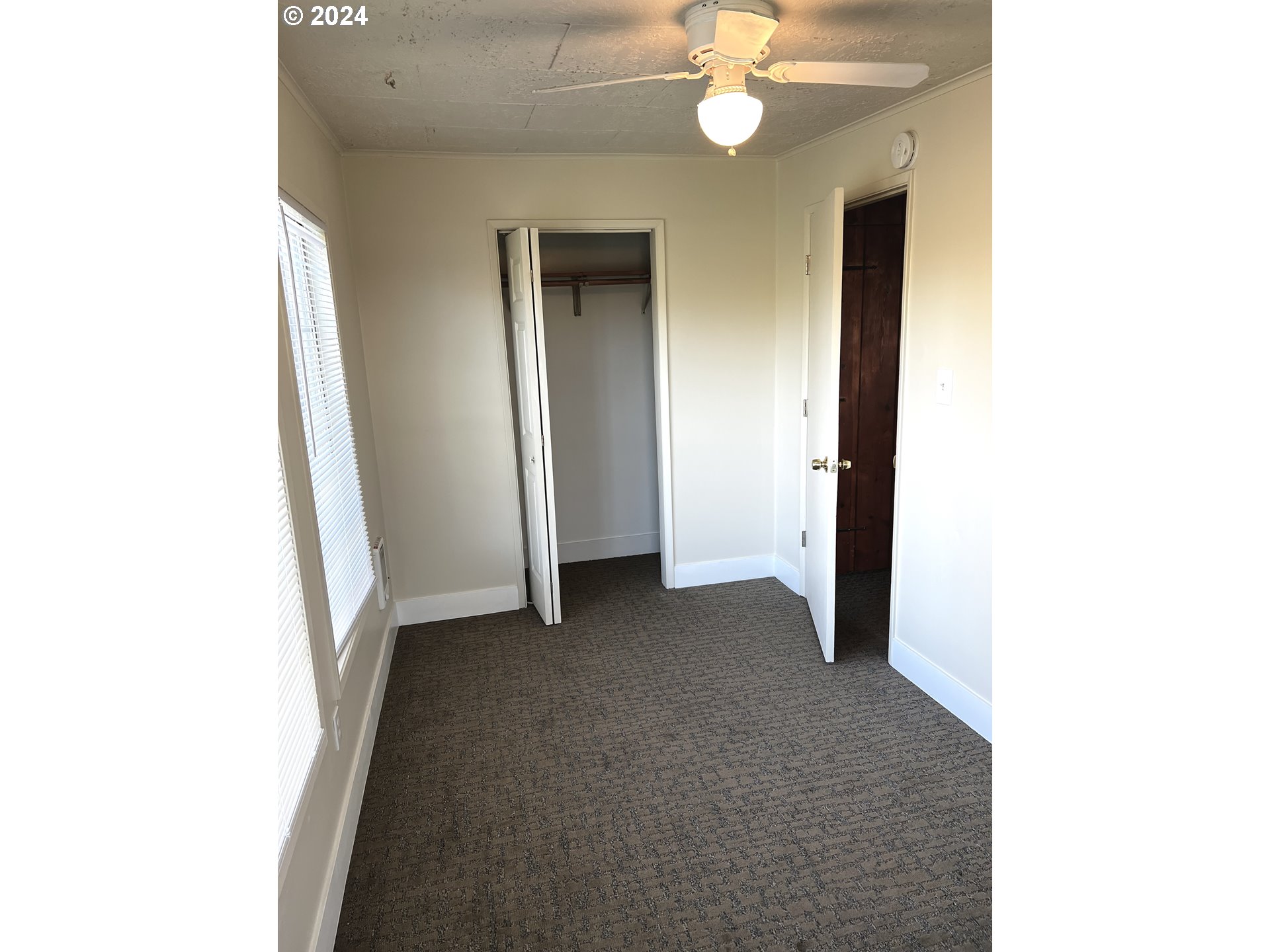 30021 Southeast Orient Drive Gresham, OR 97080 - Photo 21 of 27 a view of a room with a natural light