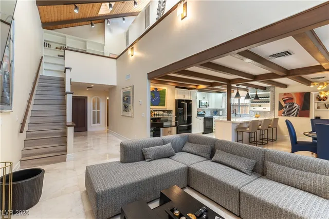 $4,950 | 2845 Queens Courtyard Drive, Las Vegas, NV 89109