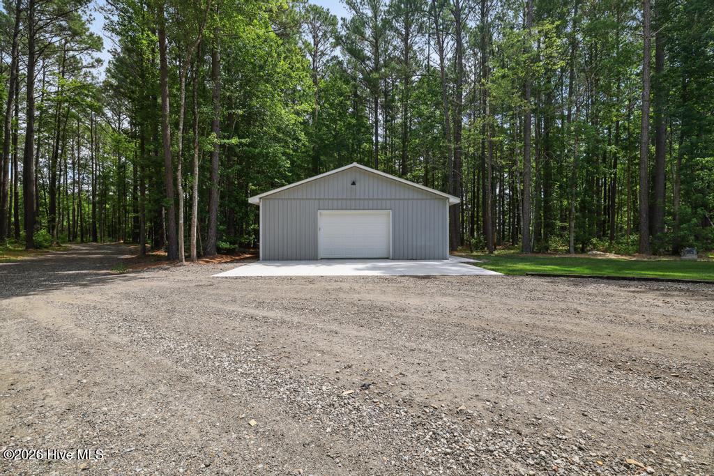 258 Guinea Mill Road Moyock, NC 27958 - Photo 39 of 54 Garage/Workshop