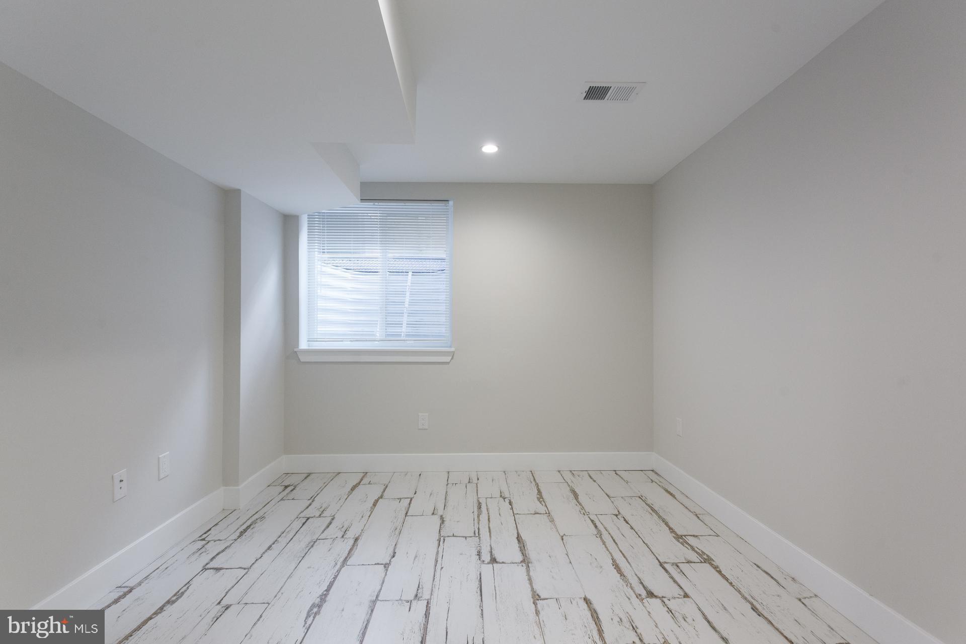 5126 Malcolm Street Philadelphia, PA 19143 - Photo 15 of 20 Basement