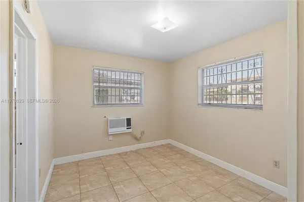 $1,725 | 6406 West Flagler Street, Unit 1, Miami, FL 33144