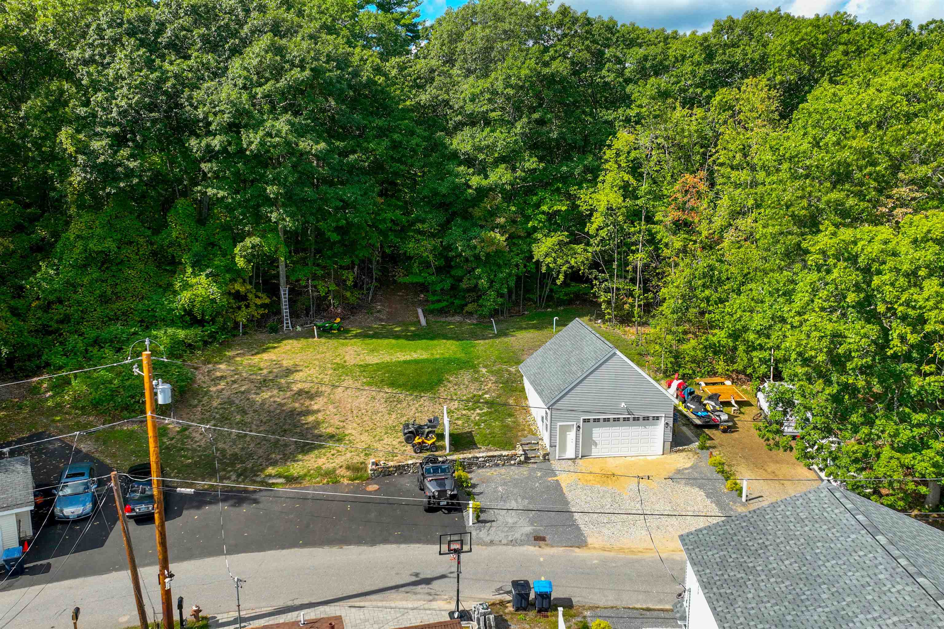 32 Doiron Road Windham, NH 03087 - Photo 5 of 37