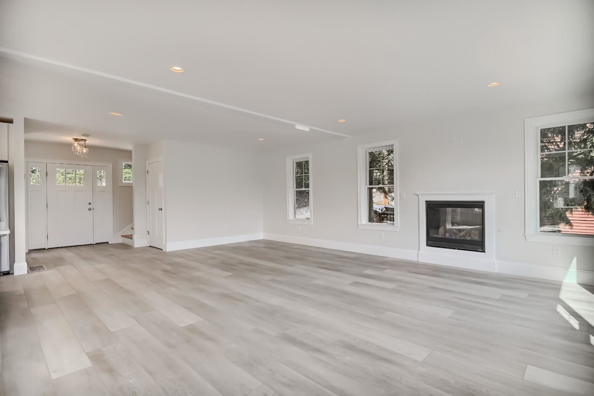 32 Doiron Road Windham, NH 03087 - Photo 10 of 37
