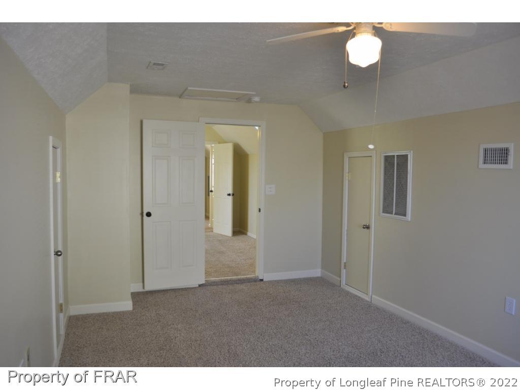 410 Saddle Ridge Road Fayetteville, NC 28311 - Photo 18 of 31 a view interior of a house