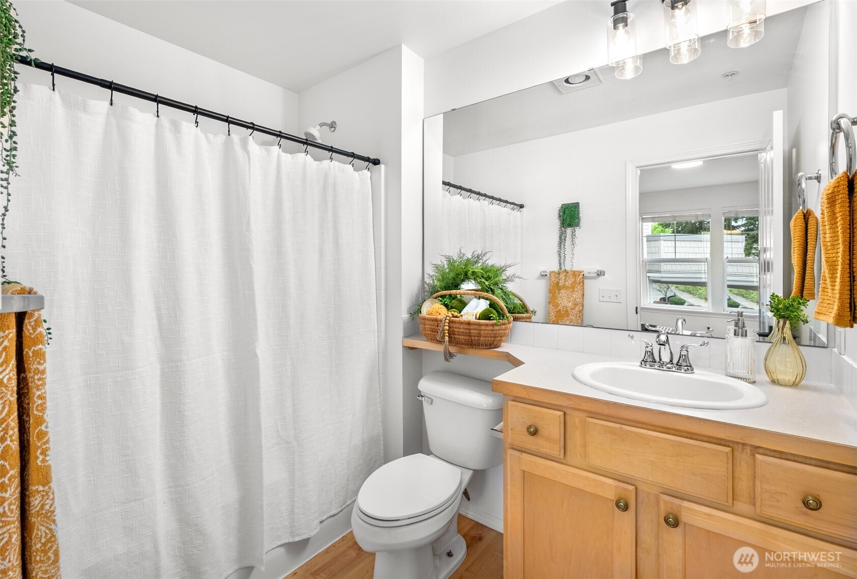 8500 Main Street, Unit F315 Edmonds, WA 98026 - Photo 12 of 20