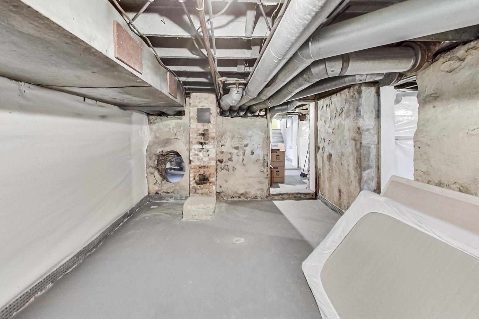 20792 Illinois Rte 59 Barrington, IL 60010 - Photo 29 of 35 a view of utility room