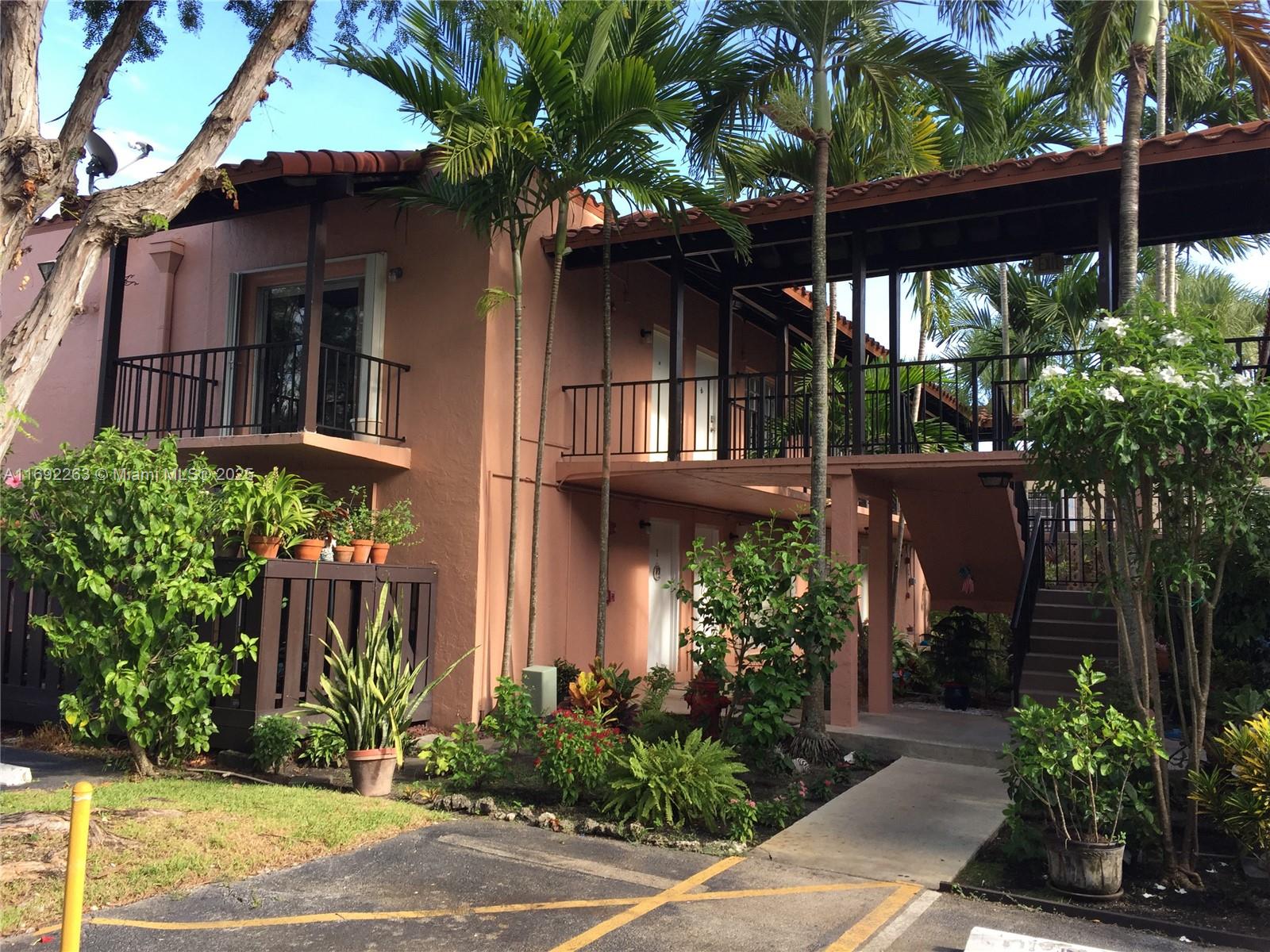 10832 North Kendall Drive, Unit U5 Miami, FL 33176 - Photo 1 of 22