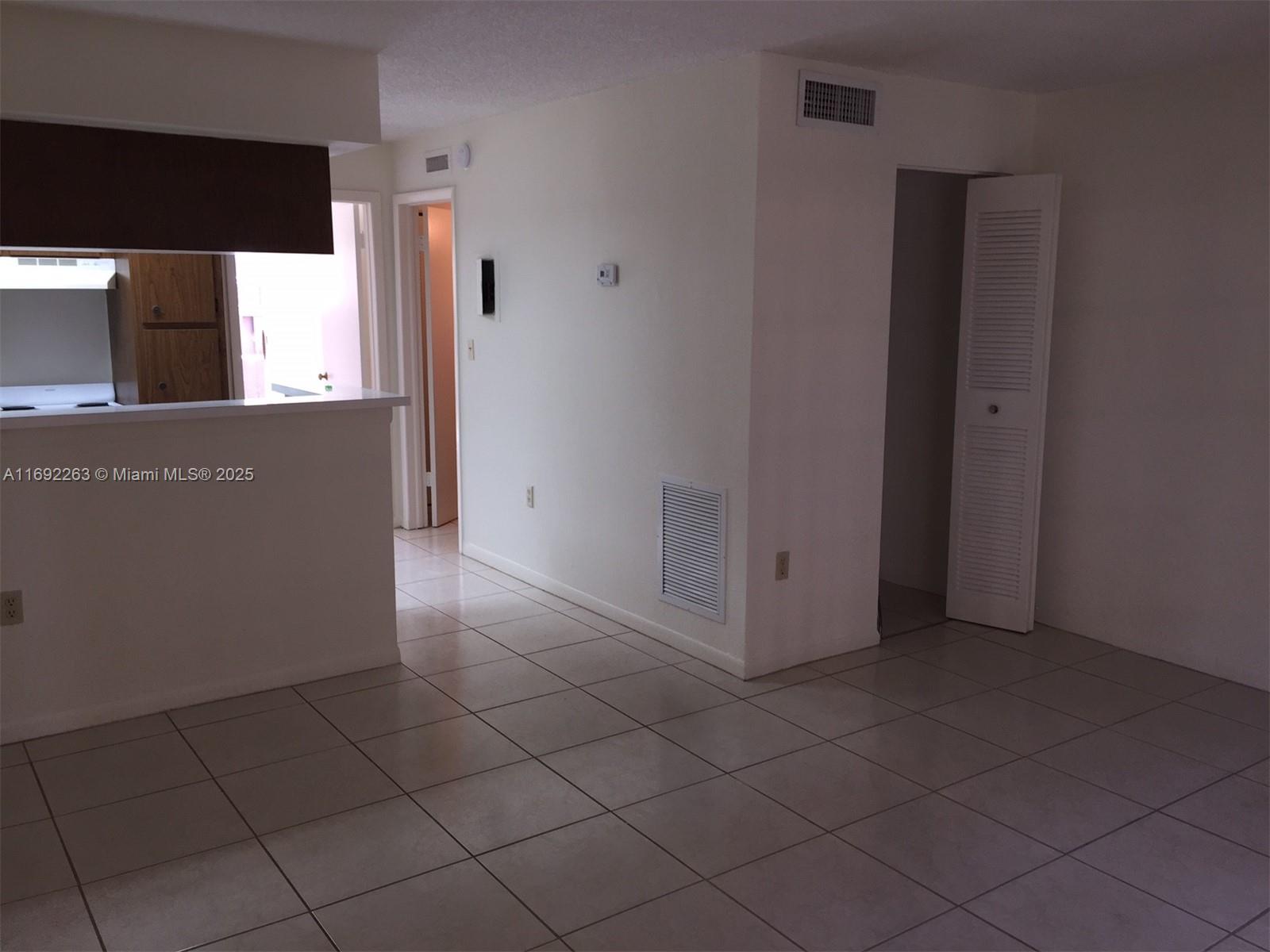 10832 North Kendall Drive, Unit U5 Miami, FL 33176 - Photo 2 of 22