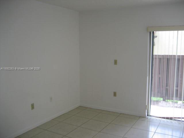 10832 North Kendall Drive, Unit U5 Miami, FL 33176 - Photo 10 of 22