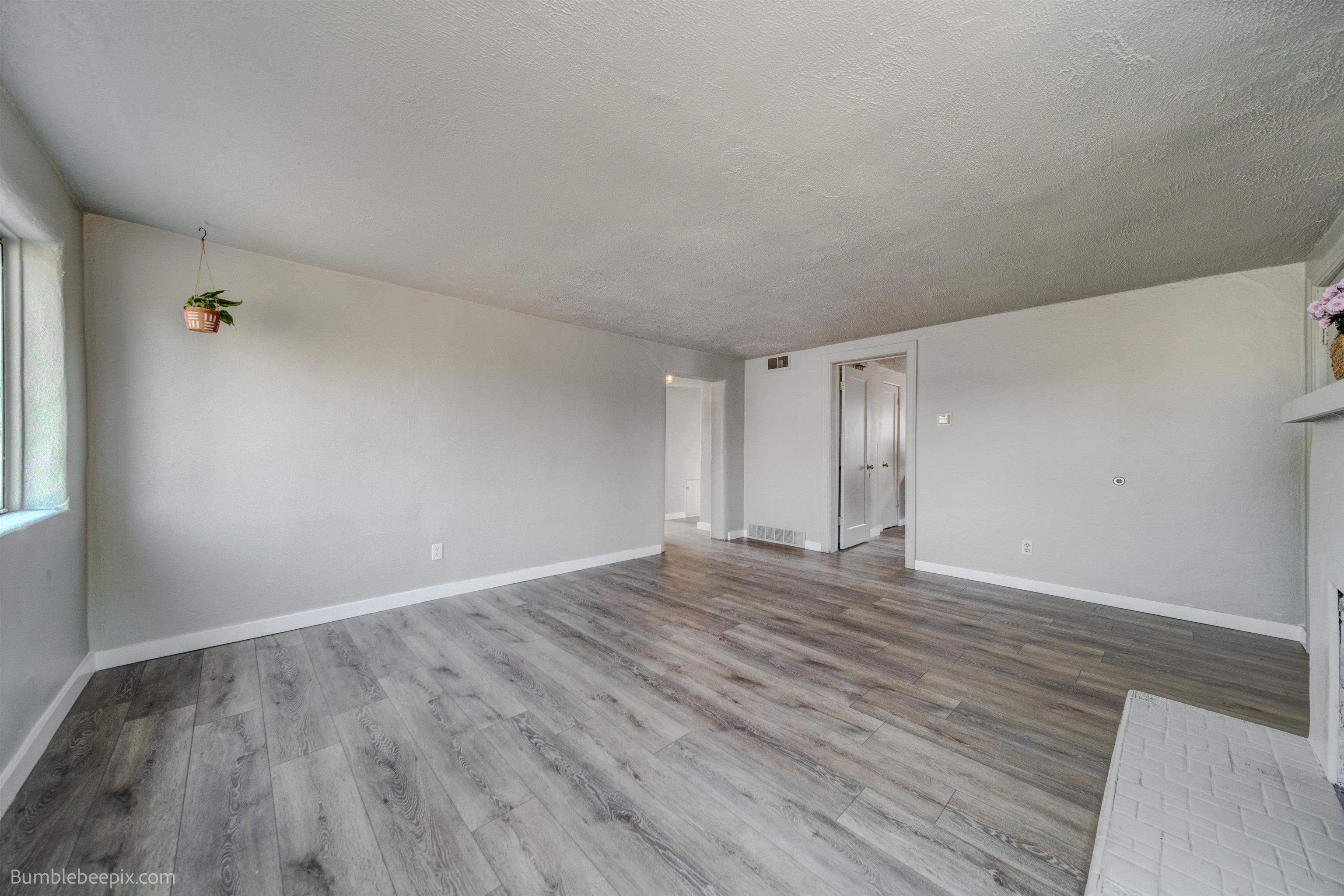 2430 East Longfellow Avenue Spokane, WA 99207 - Photo 19 of 34