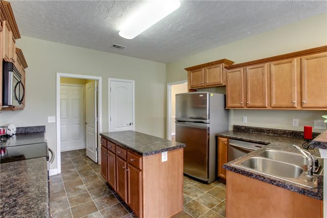 916 Morning Road Antioch, TN 37013 - Photo 8 of 16 Custom Cabinets, Counters, and Stainless Appliances