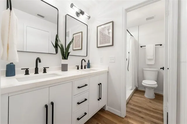 $349,900 | 7001 Northwest 52nd Terrace, Gainesville, FL 32653