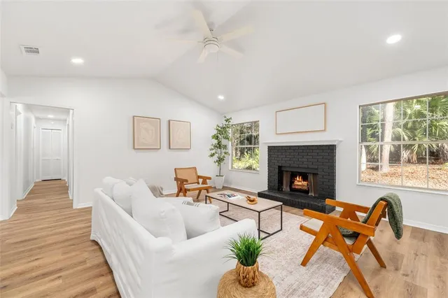 $349,900 | 7001 Northwest 52nd Terrace, Gainesville, FL 32653