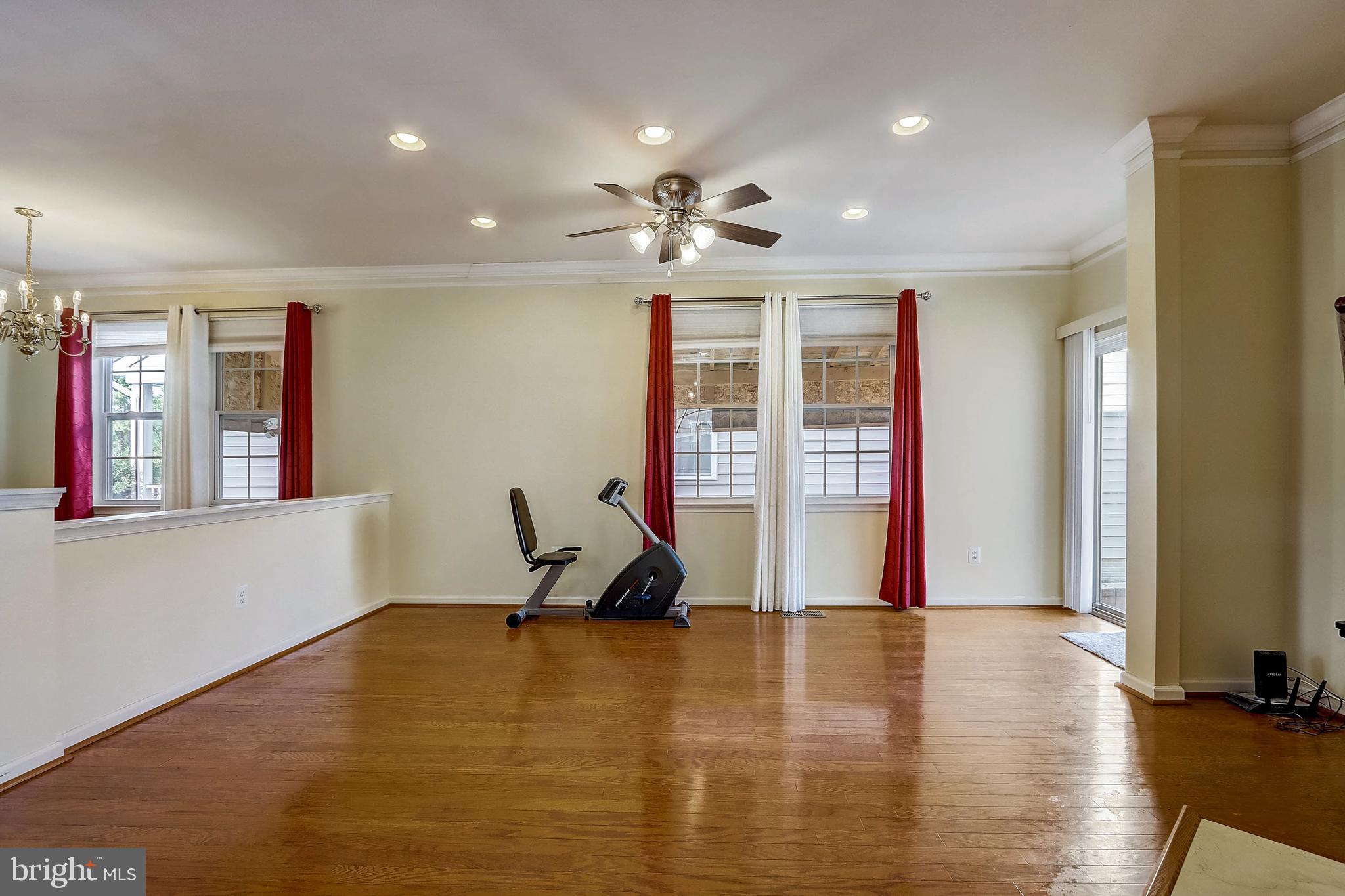721 MacDill Road Middle River, MD 21220 - Photo 13 of 60