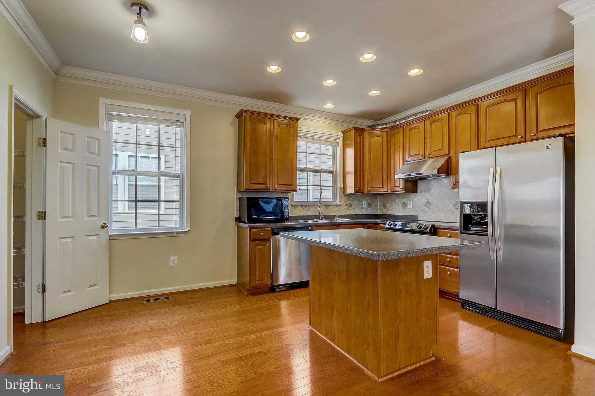 721 MacDill Road Middle River, MD 21220 - Photo 17 of 60