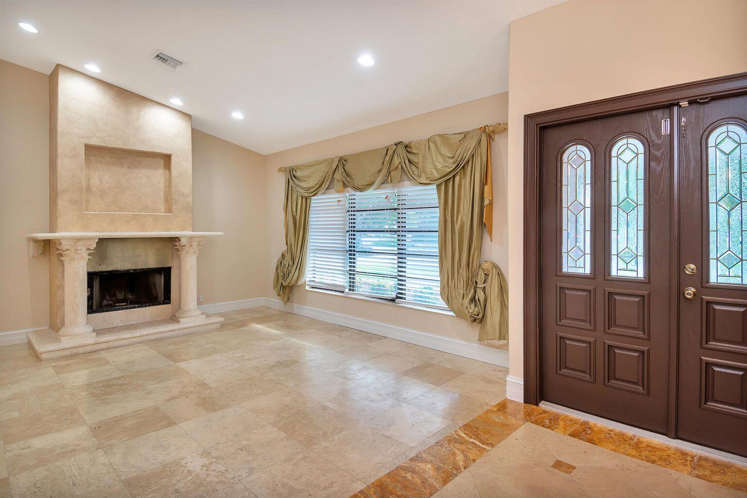 6679 North Grande Drive Boca Raton, FL 33433 - Photo 11 of 47 20200426023725791425000000-o