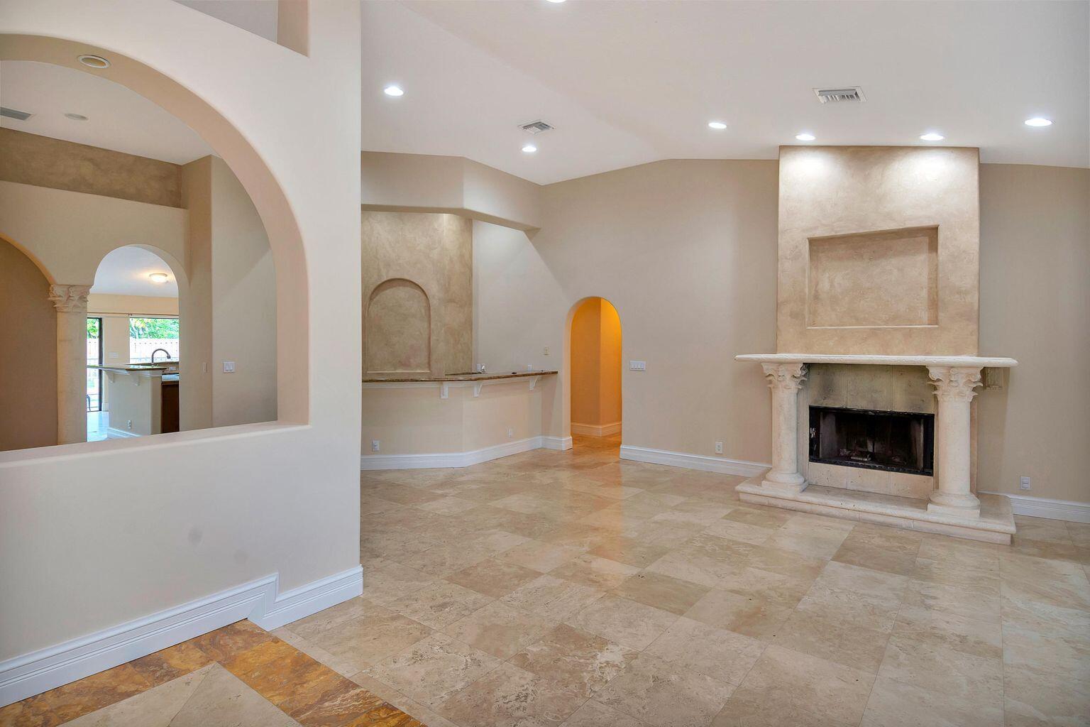 6679 North Grande Drive Boca Raton, FL 33433 - Photo 12 of 47 20200426023724221949000000-o