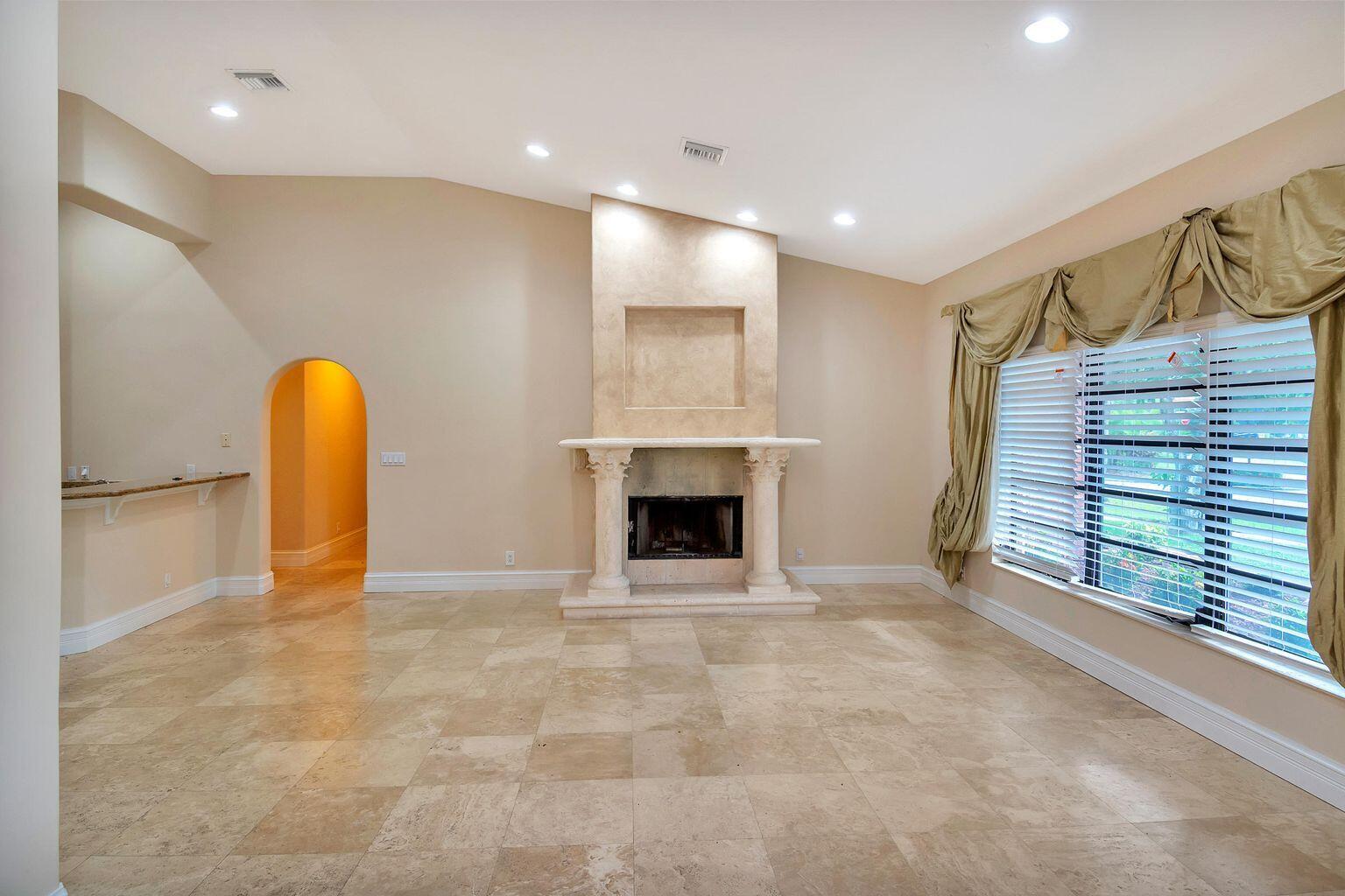 6679 North Grande Drive Boca Raton, FL 33433 - Photo 13 of 47 20200426023725077708000000-o