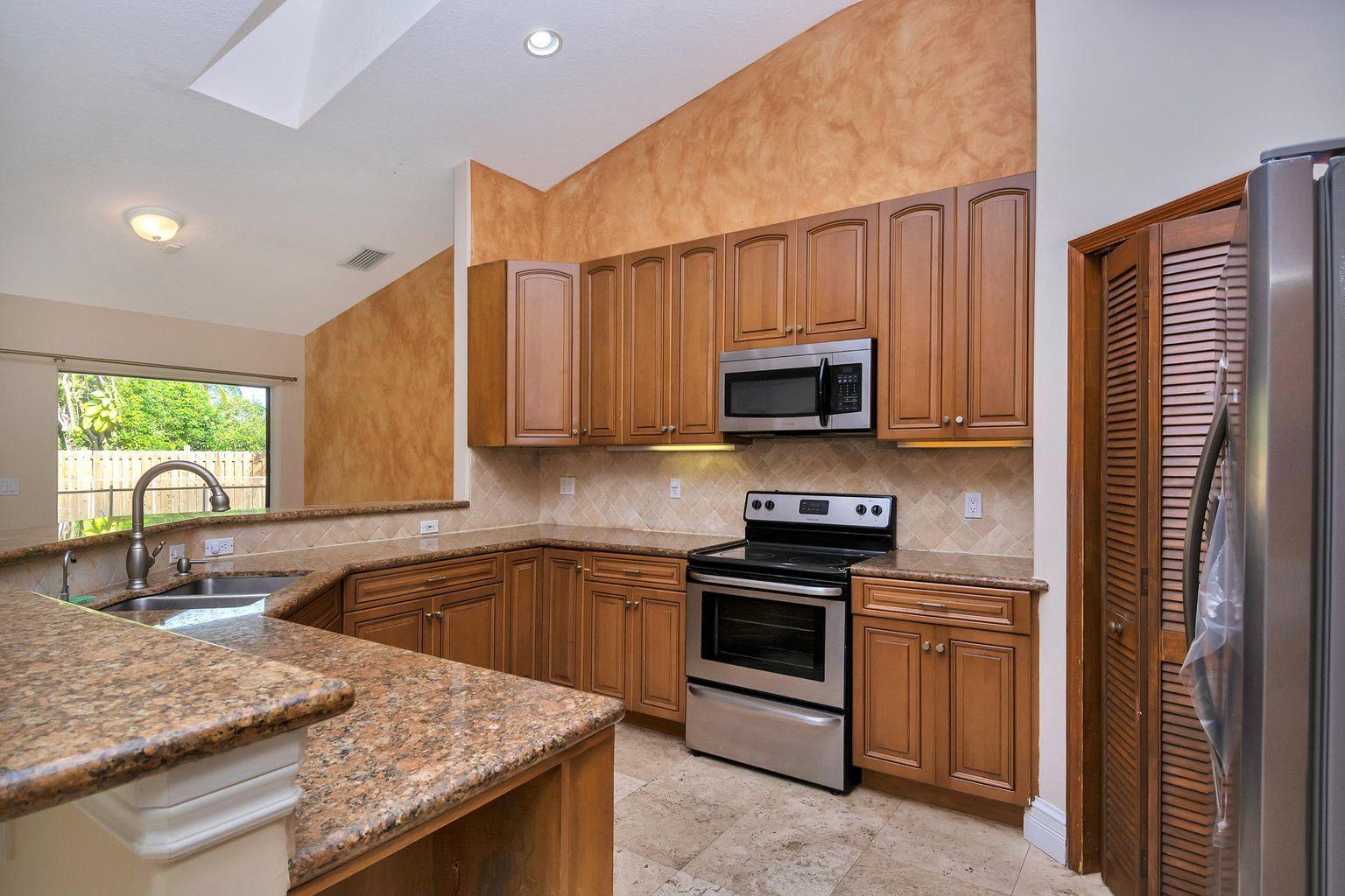 6679 North Grande Drive Boca Raton, FL 33433 - Photo 18 of 47 20200426023730205753000000-o