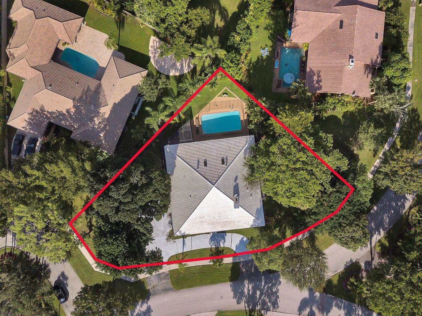 6679 North Grande Drive Boca Raton, FL 33433 - Photo 3 of 47 20200426023710675469000000-o