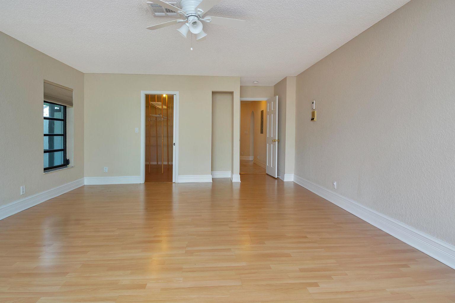 6679 North Grande Drive Boca Raton, FL 33433 - Photo 35 of 47 20200426023746058640000000-o