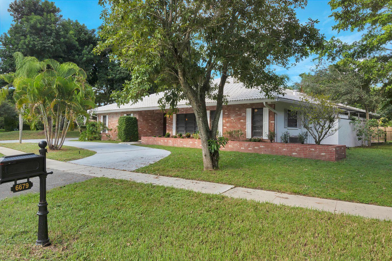 6679 North Grande Drive Boca Raton, FL 33433 - Photo 7 of 47 20200426023717825101000000-o