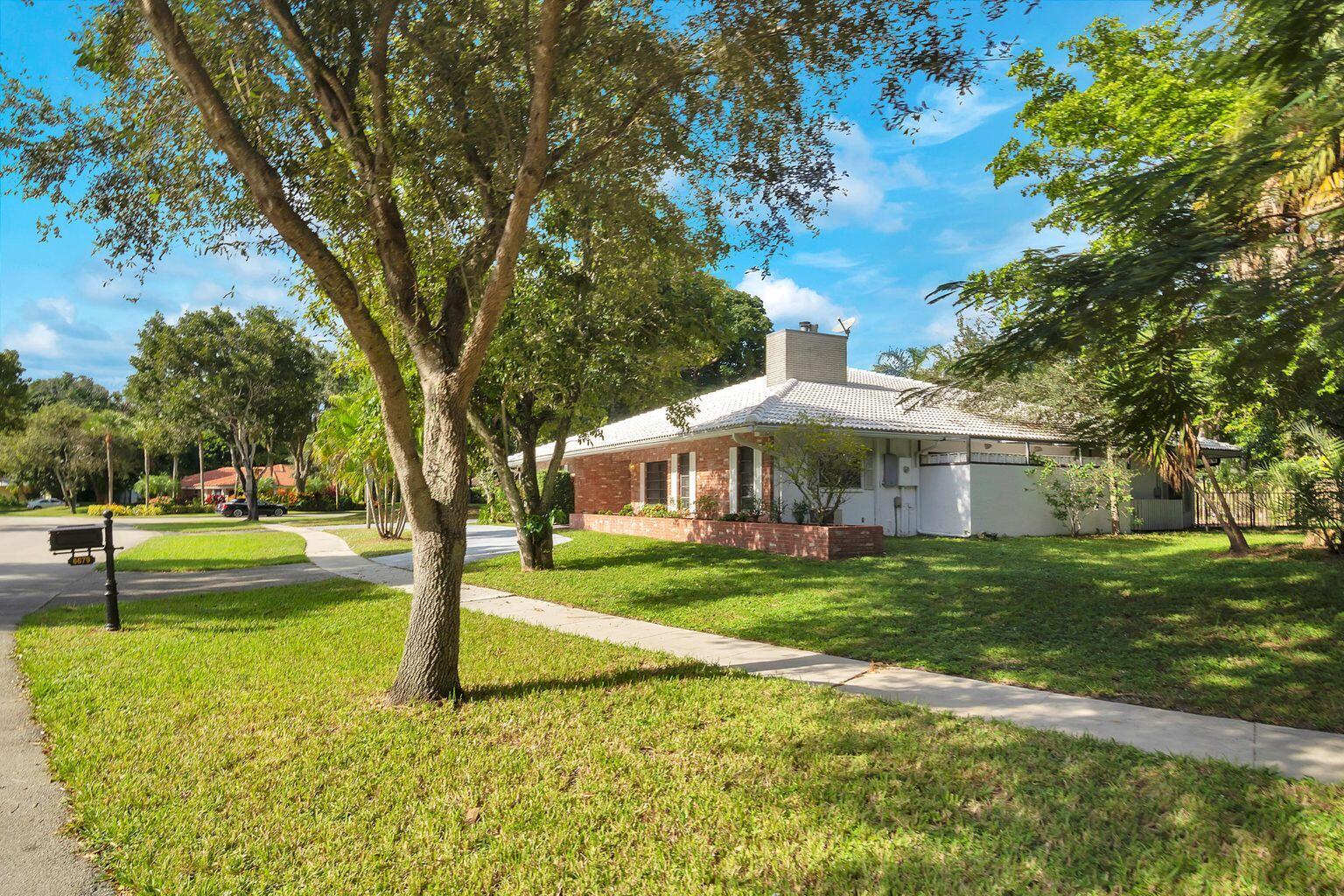 6679 North Grande Drive Boca Raton, FL 33433 - Photo 8 of 47 20200426023719928809000000-o