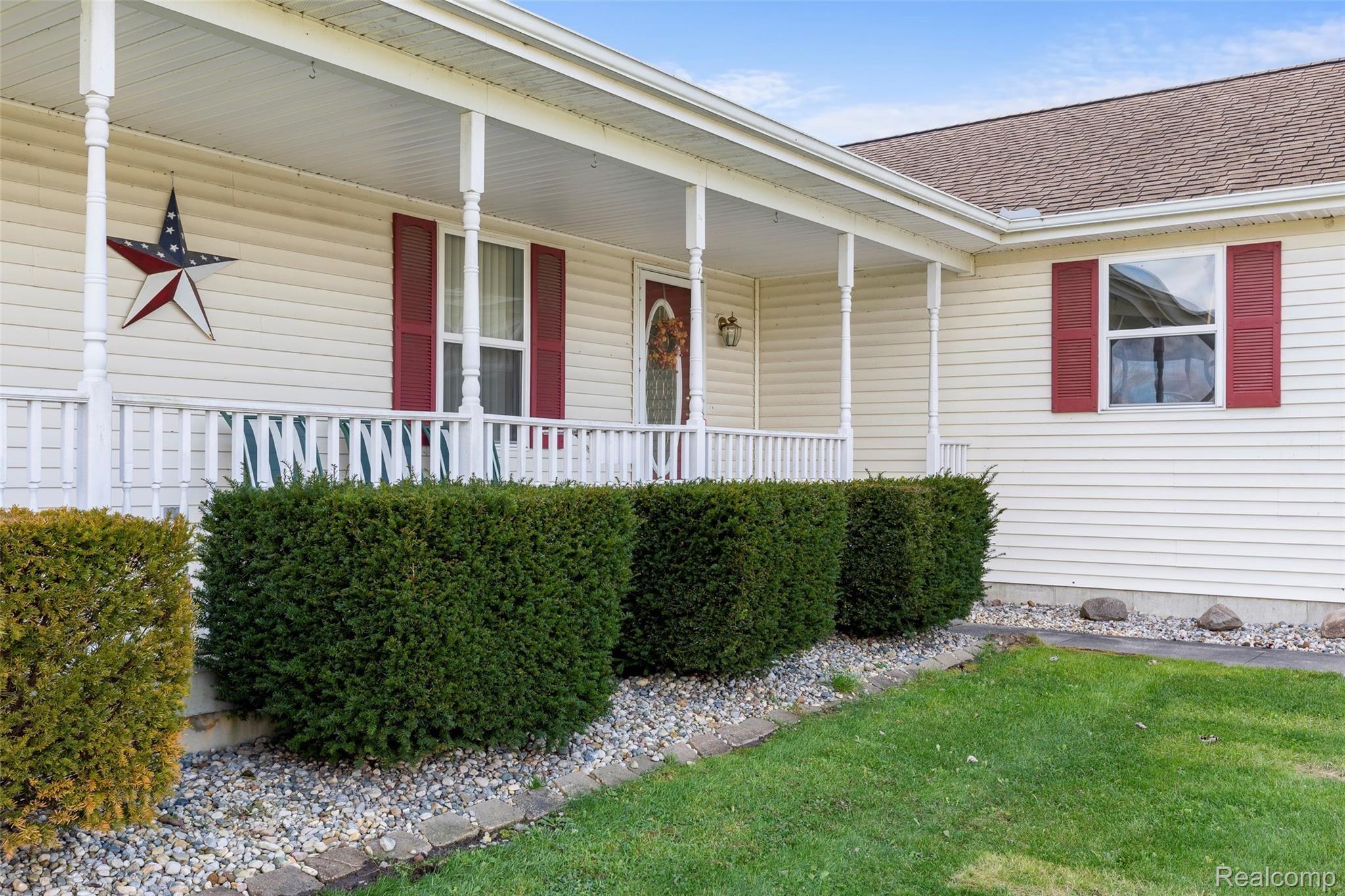 7283 Frith Road St. Clair, MI 48079 - Photo 2 of 66 2021.11