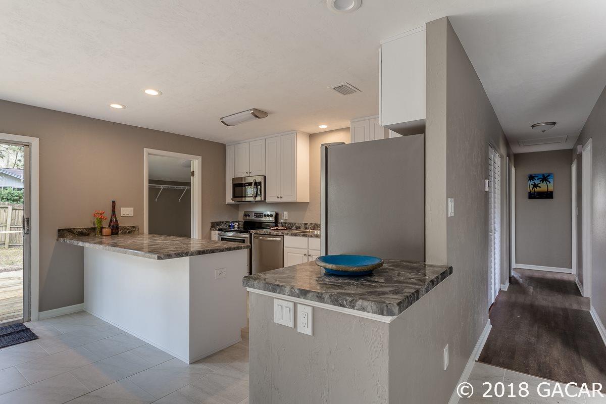 5428 Southwest 76 Terrace Gainesville, FL 32608 - Photo 11 of 28