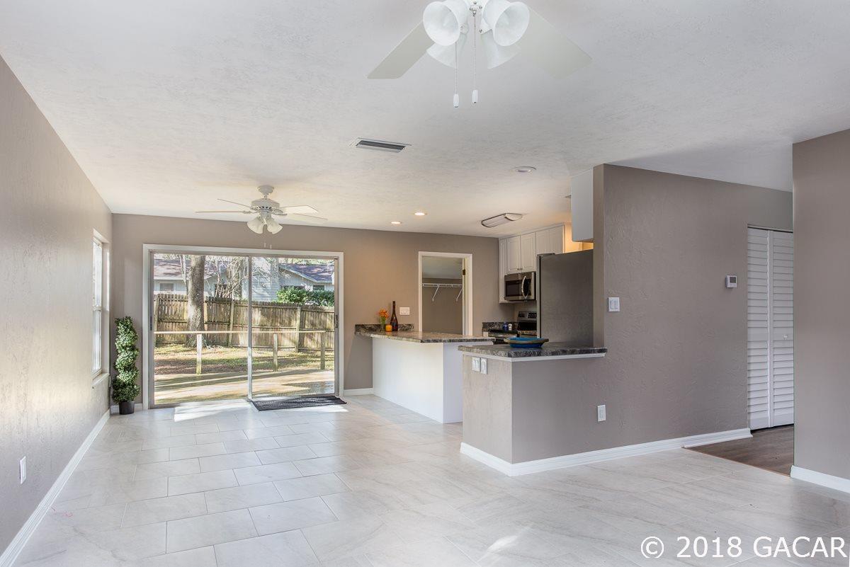 5428 Southwest 76 Terrace Gainesville, FL 32608 - Photo 5 of 28