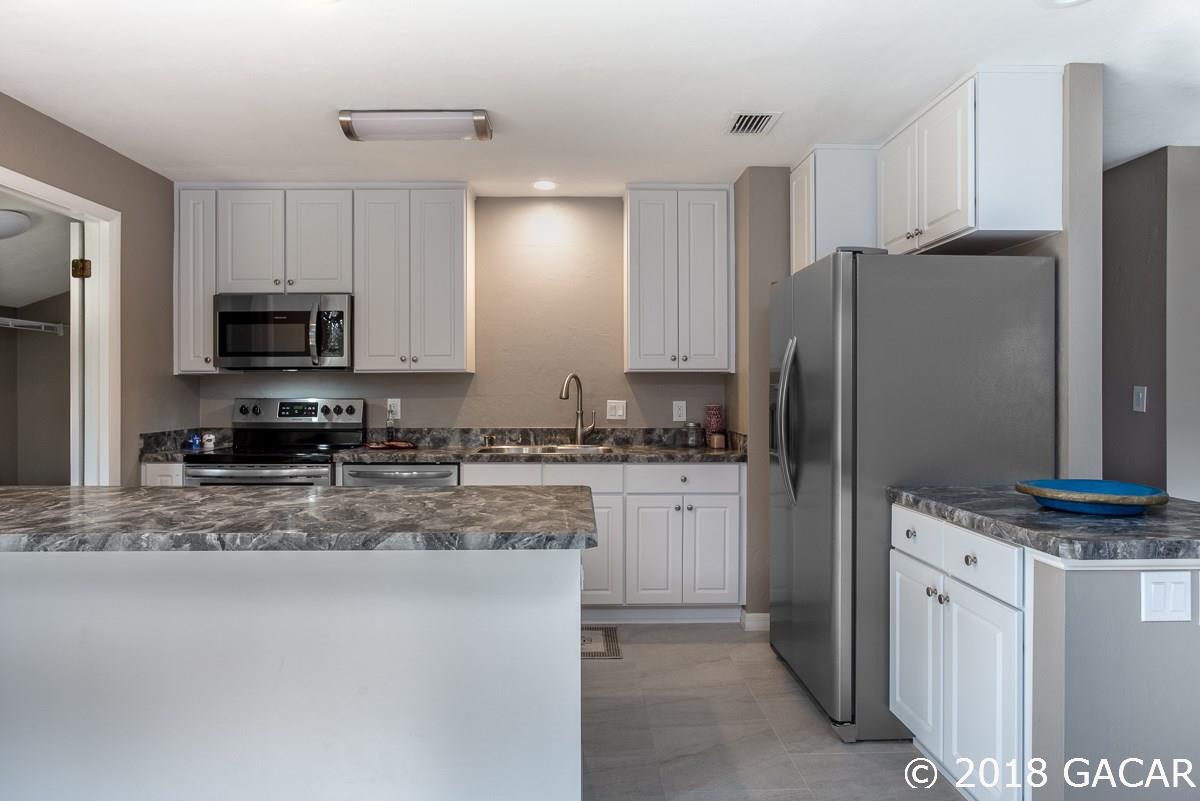 5428 Southwest 76 Terrace Gainesville, FL 32608 - Photo 9 of 28