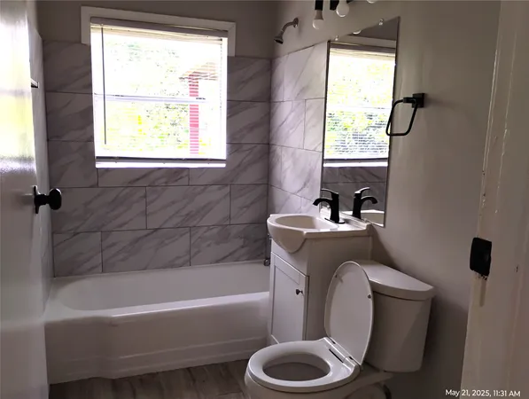$1,575 | 5954 Doolittle Boulevard, Houston, TX 77033