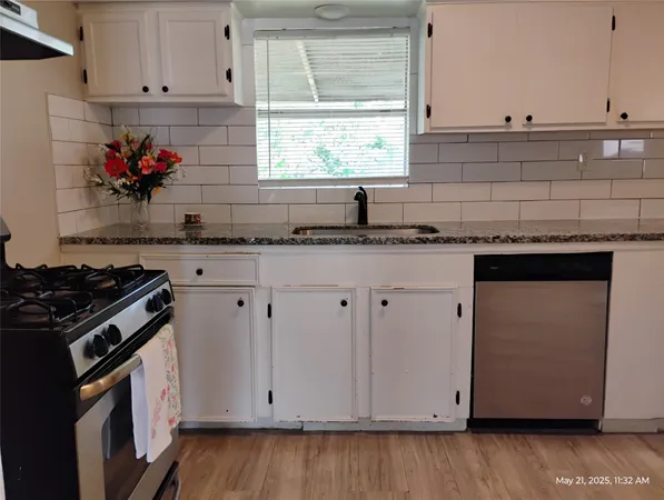 $1,575 | 5954 Doolittle Boulevard, Houston, TX 77033