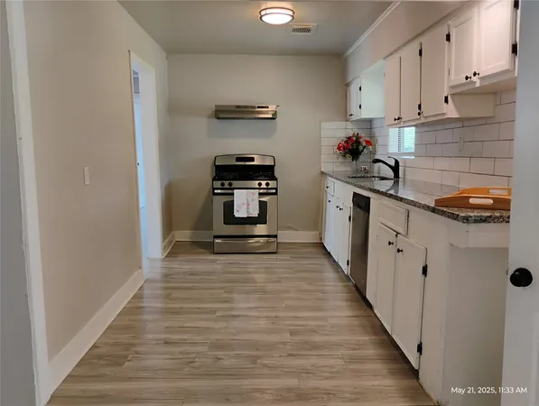 $1,575 | 5954 Doolittle Boulevard, Houston, TX 77033