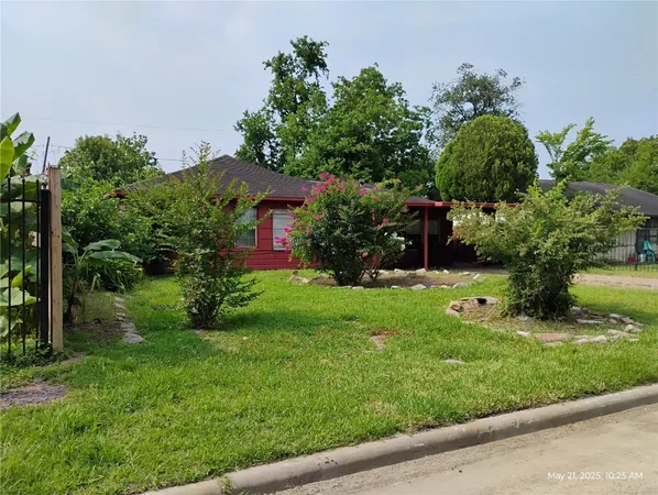 $1,575 | 5954 Doolittle Boulevard, Houston, TX 77033