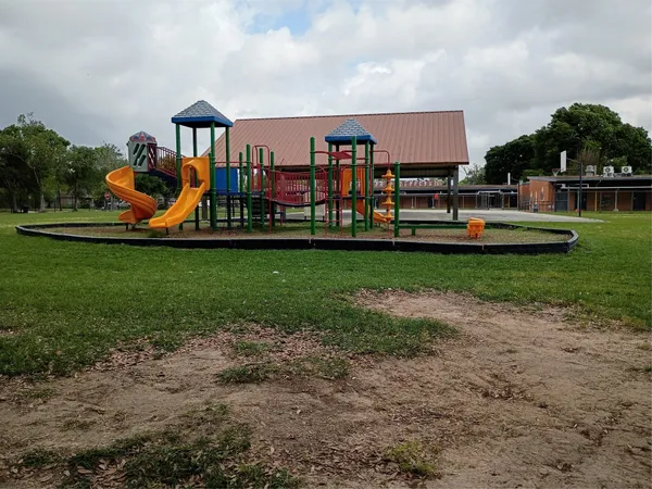 $1,575 | 5954 Doolittle Boulevard, Houston, TX 77033