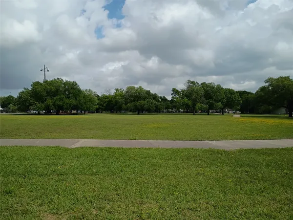 $1,575 | 5954 Doolittle Boulevard, Houston, TX 77033