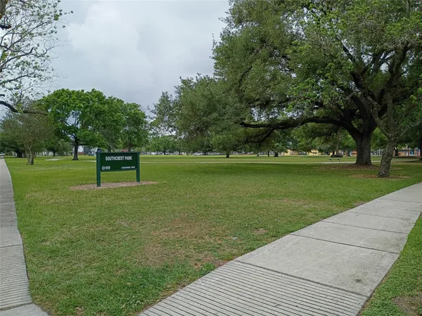 $1,575 | 5954 Doolittle Boulevard, Houston, TX 77033