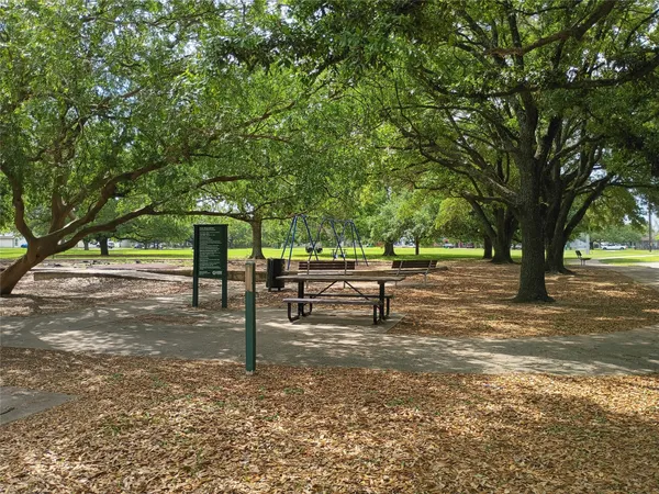 $1,575 | 5954 Doolittle Boulevard, Houston, TX 77033