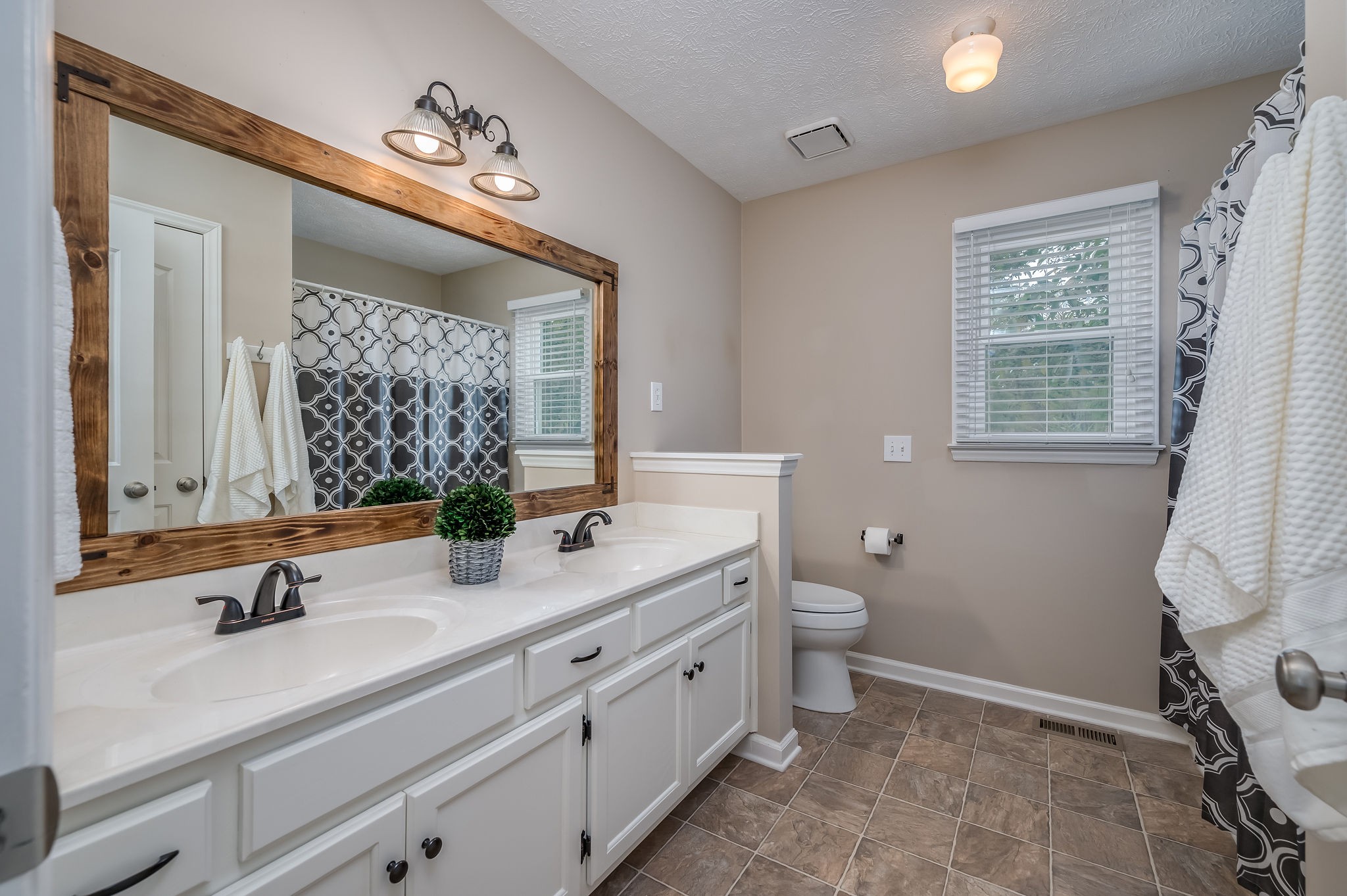 2261 Red Mile Road Murfreesboro, TN 37127 - Photo 21 of 43 Gallery Image 21