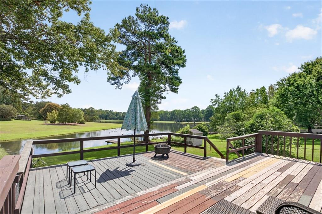 976 Walker Lake Road Southwest Conyers, GA 30094 - Photo 27 of 36 Gallery Image 27