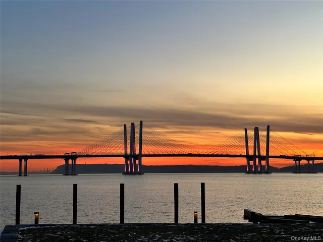 $3,895,000 | 4 Lighthouse Landing, Unit 210, Sleepy Hollow, NY 10591