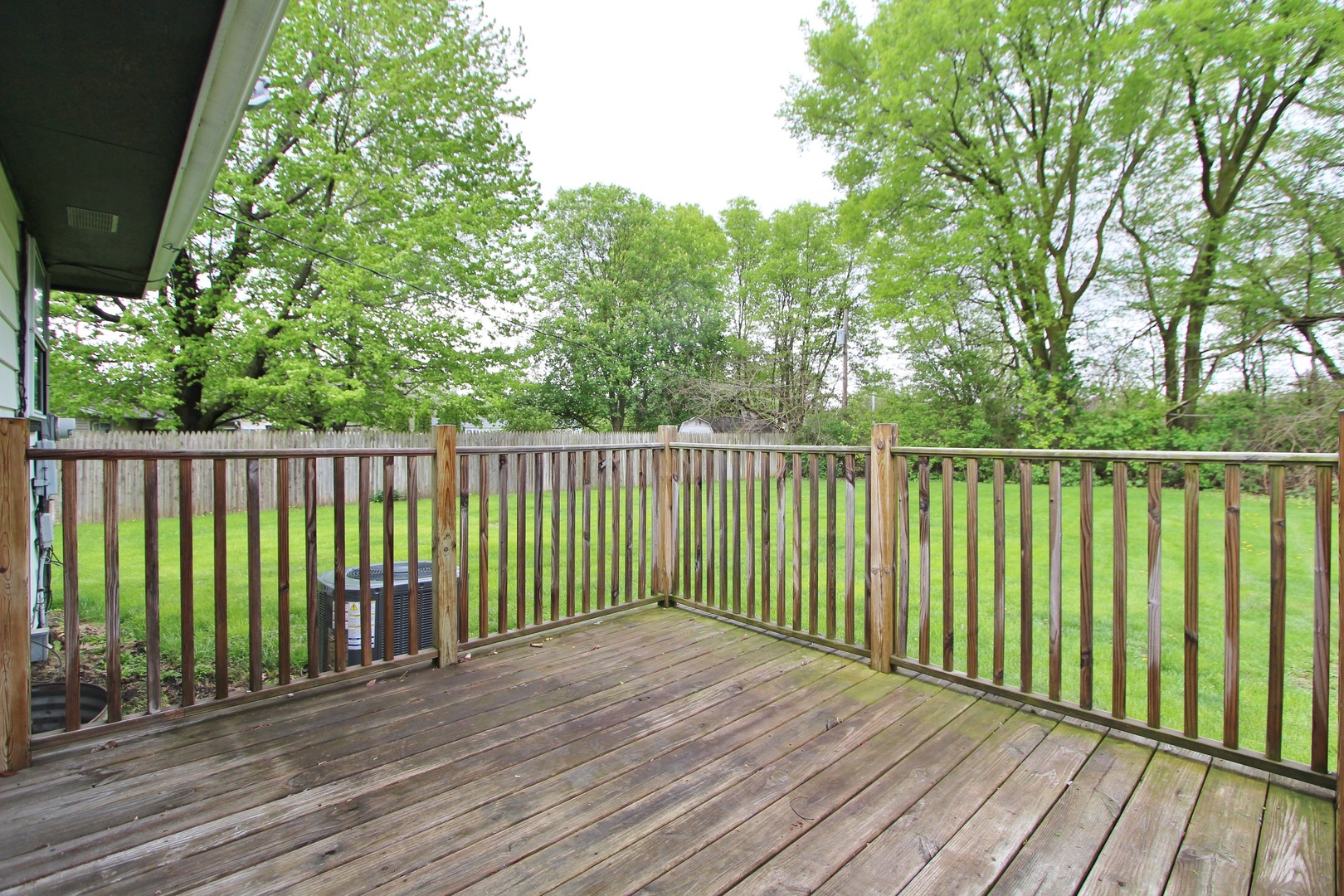 1222 Susan Circle Morris, IL 60450 - Photo 21 of 31 a view of a wooden fence