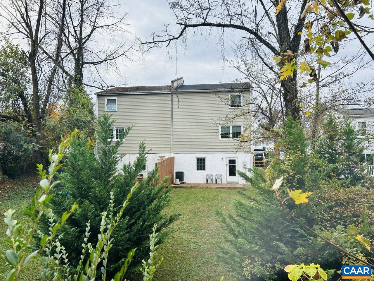 308 Carlton Road, Unit A Charlottesville, VA 22902 - Photo 3 of 27