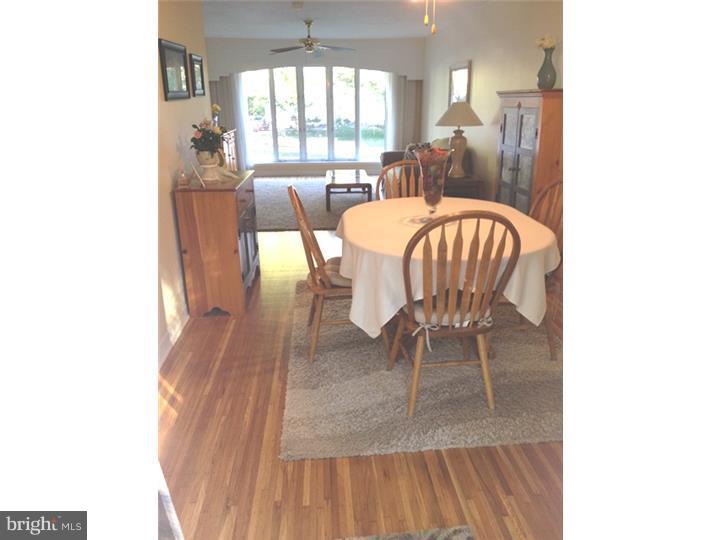 134 Ridge Circle Cherry Hill, NJ 08002 - Photo 5 of 17 Gallery Image 5